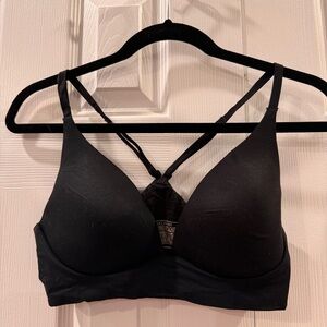 Victoria’s Secret Body by Victoria Wireless Plunge Bra